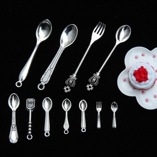 Hợp kim mô phỏng Mini dao kéo nĩa muỗng mặt dây chuyền Micro thực phẩm và chơi thiết lập dao kéo Kerr búp bê phụ kiện đồ chơi phụ kiện