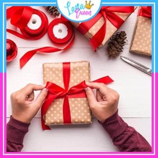 Dịch vụ gói quà tặng bé - Lana Queen