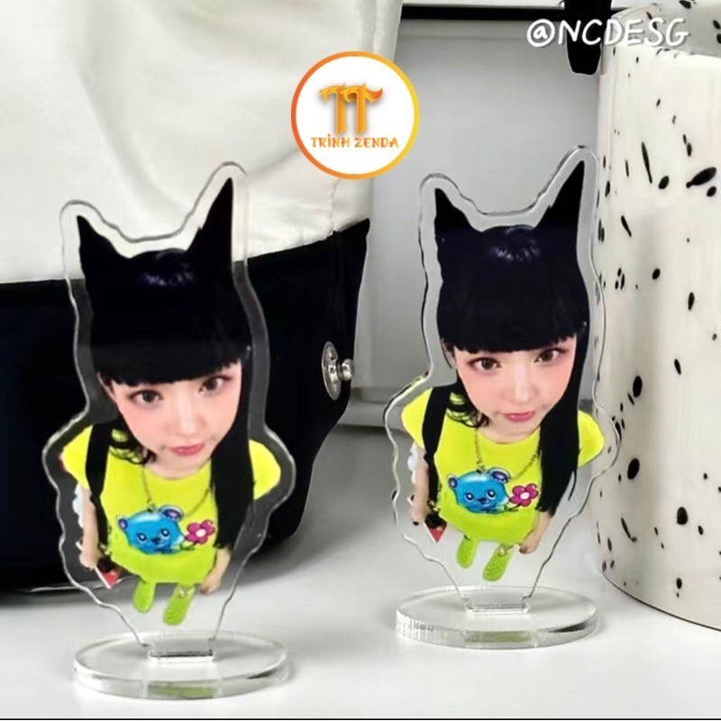 Standee mini decor Haerin nhóm nhạc NewJeans - ĐH