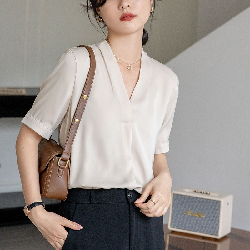 Hàng sẵn có Real Shot Mùa hè 2025 Phiên bản Hàn Quốc Tất cả các trận đấu Áo sơ mi ngắn tay cổ chữ V 