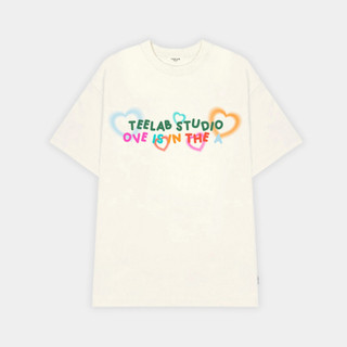 Áo Thun Nam Nữ Teelab Local Brand Chất liệu Cotton Form Oversize Love Is In The Air TS199
