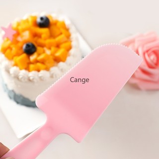 Dao cắt bánh dùng một lần