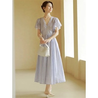 Váy Sọc Xanh Phong Cách Pháp 