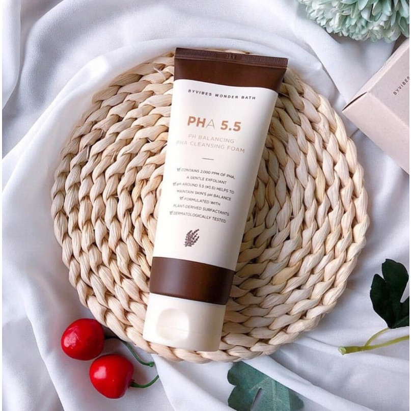 Sữa Rửa Mặt Byvibes Wonder Bath PHA 5.5 130ml