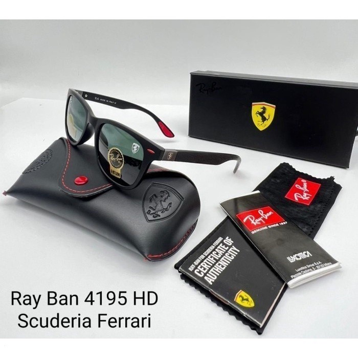 Kính quang sắc RAYBAN Scuderia Ferrari 4195 Ý
