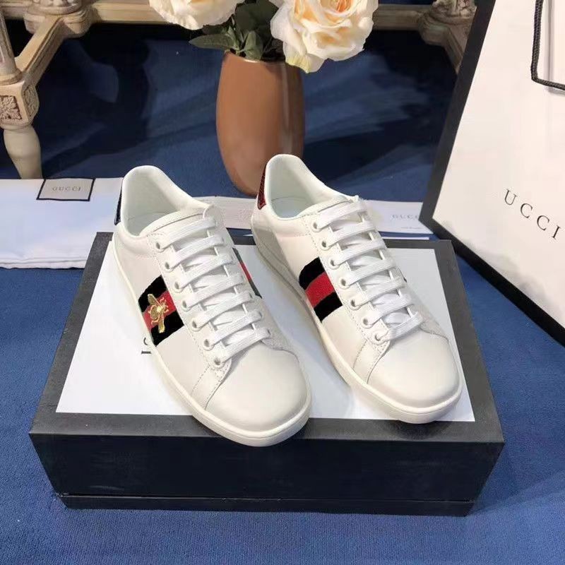 GUCC* Embroidered Bee White Shoes Star Same Style All-Matching Couple Sneakers Men and Women White Flat