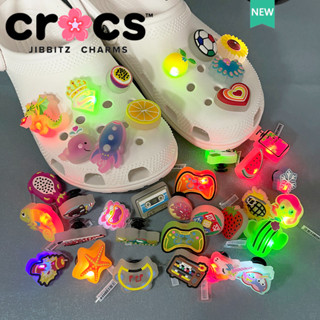 Charm Cross Jibbitz Thích Hợp Cho Khóa Trang Trí Giày Dòng Đèn LED Phụ Kiện Trang Trí Giày Sticker Dép Cross
