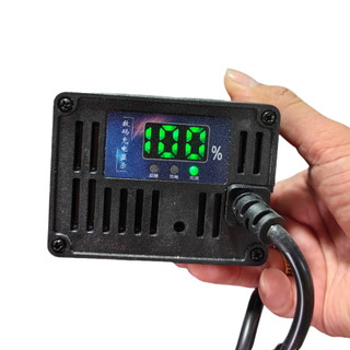 Sạc nhôm báo pin màn hình LCD 20 cell 72V8A 10A 15A lithium-ion sạc xe điện có quạt tản nhiệt