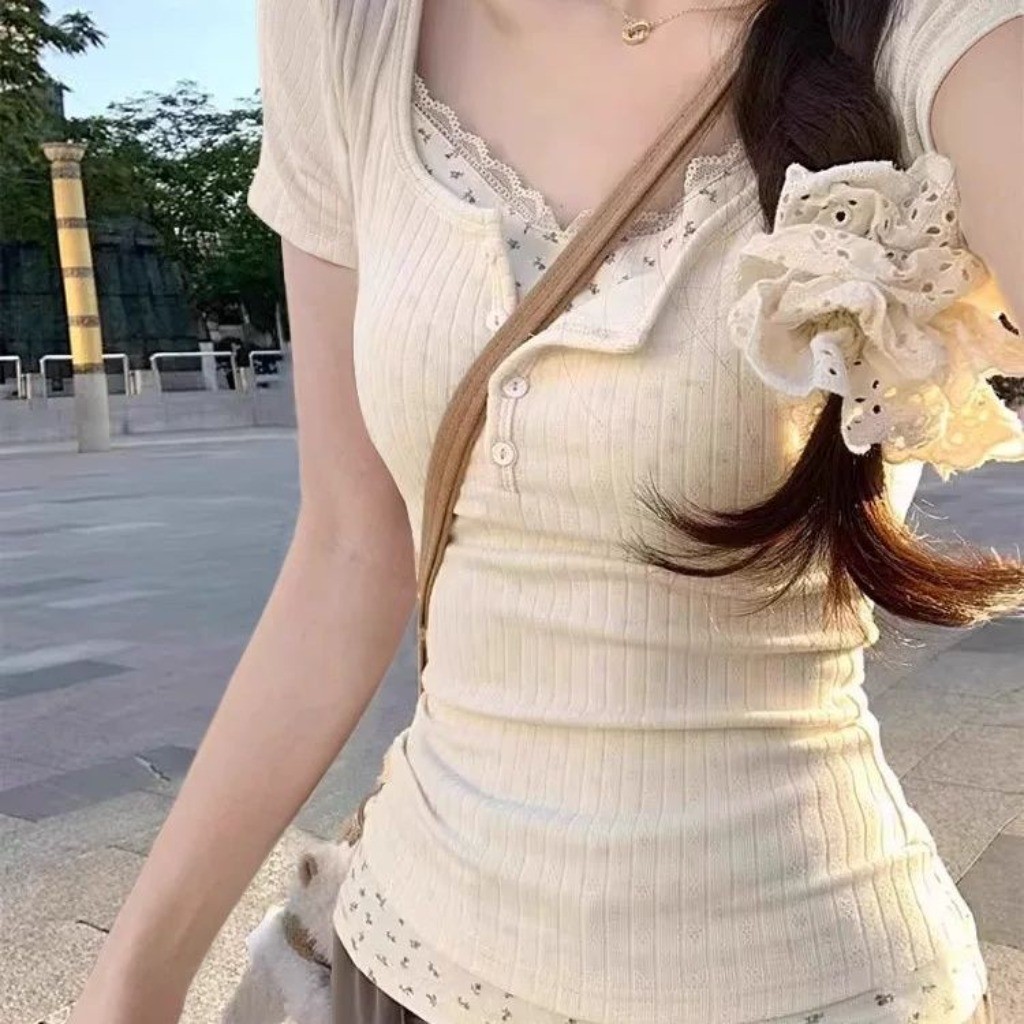 Meet-Adm Áo Thun Nữ  Cổ Tròn Giá 2 Lớp Viền Ren Hoa Nhỉ Ngắn Tay Phong Cách Tiểu Thư Hàn Quốc Coquette | BigBuy360 - bigbuy360.vn