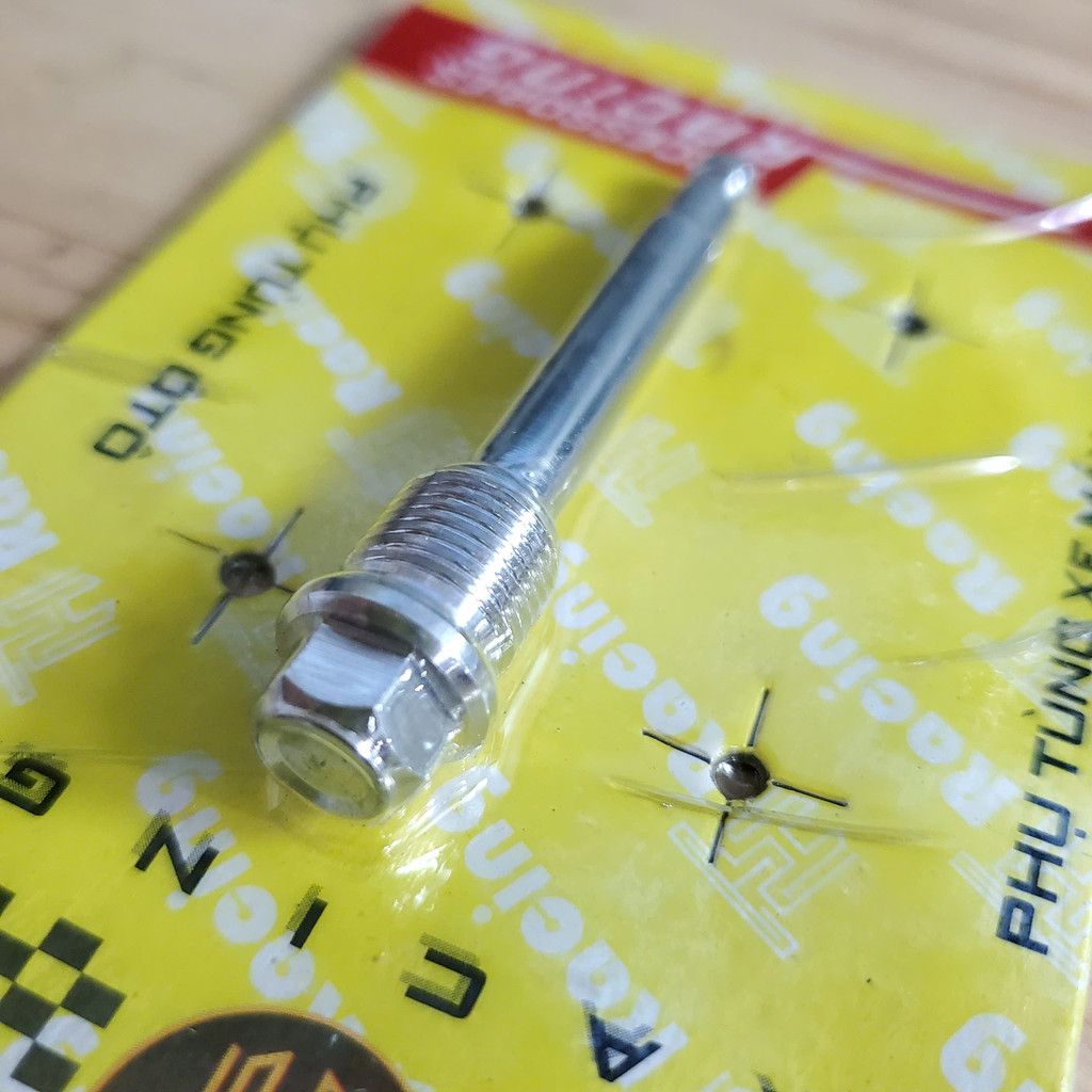 Chốt xỏ bố ( giữ bố ) salaya inox 304 gắn heo zin honda , heo nissin thái 2 piss (MS08 )