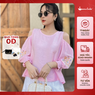 - Áo Kiểu Nữ Chất Vải Lụa Hàn Tay Dí Dài Cổ Tròn Khoét Vai Thêu Họa Tiết Hoa Hai Bên Tay Swanlake - A10819