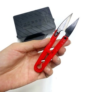 Kéo bấm chỉ, cắt chỉ cán nhựa siêu bén màu đỏ lưỡi đen | Gấu Xám House