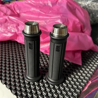 ￼Bao tay TBT có gù inox 304 Thái V2 gắn mọi dòng xe (trừ AB, Vision đời mới, Sonic, Cub)