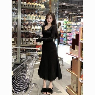 [Tủ quần áo cổ tích] Phiên bản Hàn Quốc Người phụ nữ trưởng thành Thiết kế màu đen Váy dài cổ chữ V gợi cảm 2024 Phong cách mới Ôm hơn Váy dài tay cao cấp vừa vặn