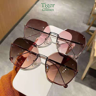 🕶️Ống kính chống bức xạ Thời trang Bảo vệ UV Kính râm Nam Nữ 8803
