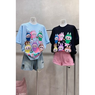 Áo phông Labubu tim sắc màu