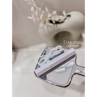 Đèn hơ Mini cầm tay Tích điện làm móng