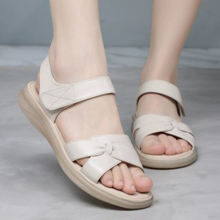 Size Lớn Dây Đeo Đế Bằng Mùa Hè Dép Trung Niên Da Mềm Nữ Mẹ Giày Sandal Đế Mềm Phụ Nữ Mang Thai Lô Mở Mũi Giày Đi Biển