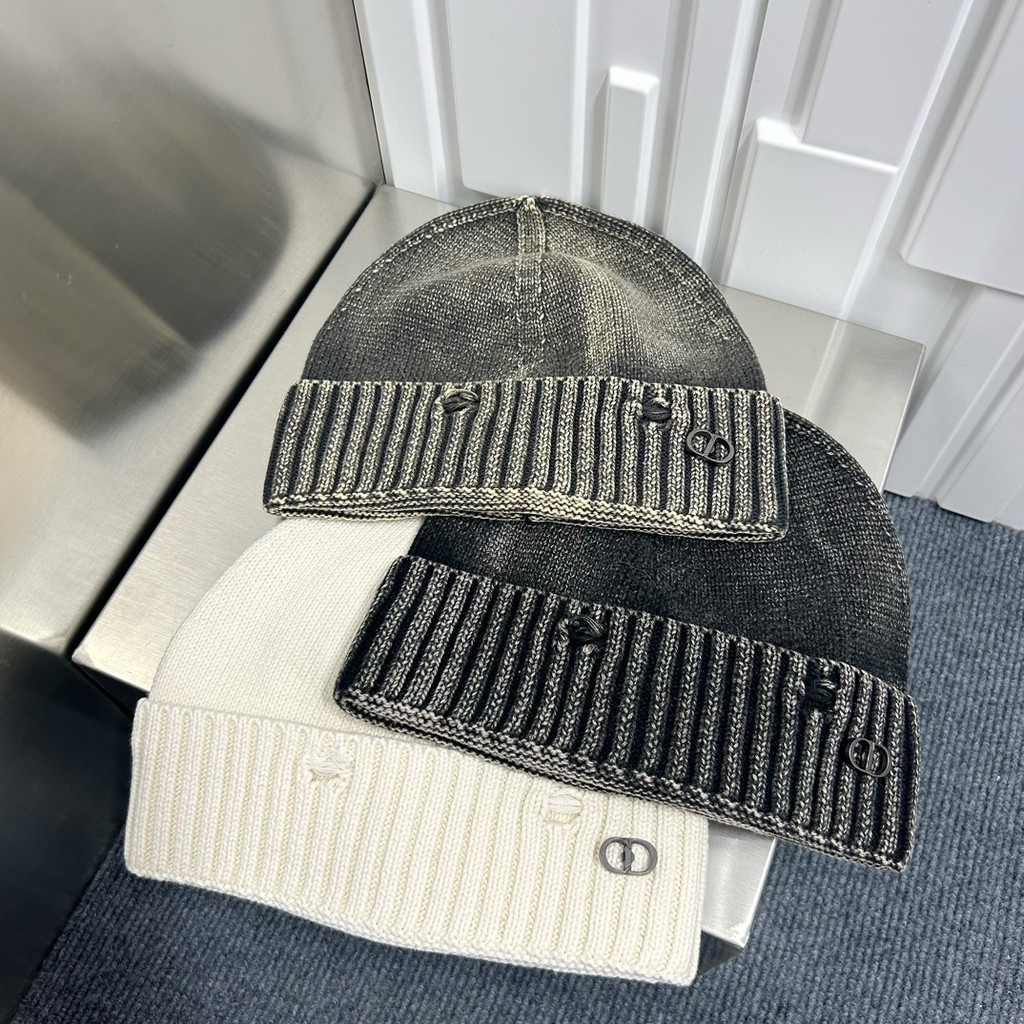 Mũ dệt kim hai mặt nam nữ, ấm áp theo phong cách GUCCI mới nhất cho mùa đông