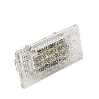 Đèn LED Gắn Cốp Xe Hơi BMW E39 E60 E65 E81 E82