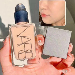 Kem nền dạng lỏng bình sữa Nars Ultra Square 30ml