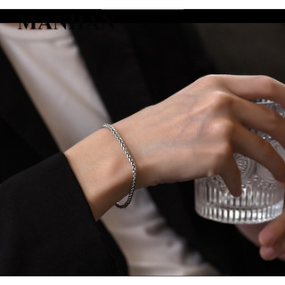Titanium steel bracelet, simple design, suitable for couples