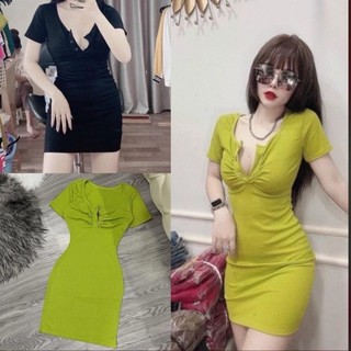 Đầm tay ngắn body cổ tim nhúm giữa đính nút cực xinh , chất thun gân dày dặn co giãn mã 02