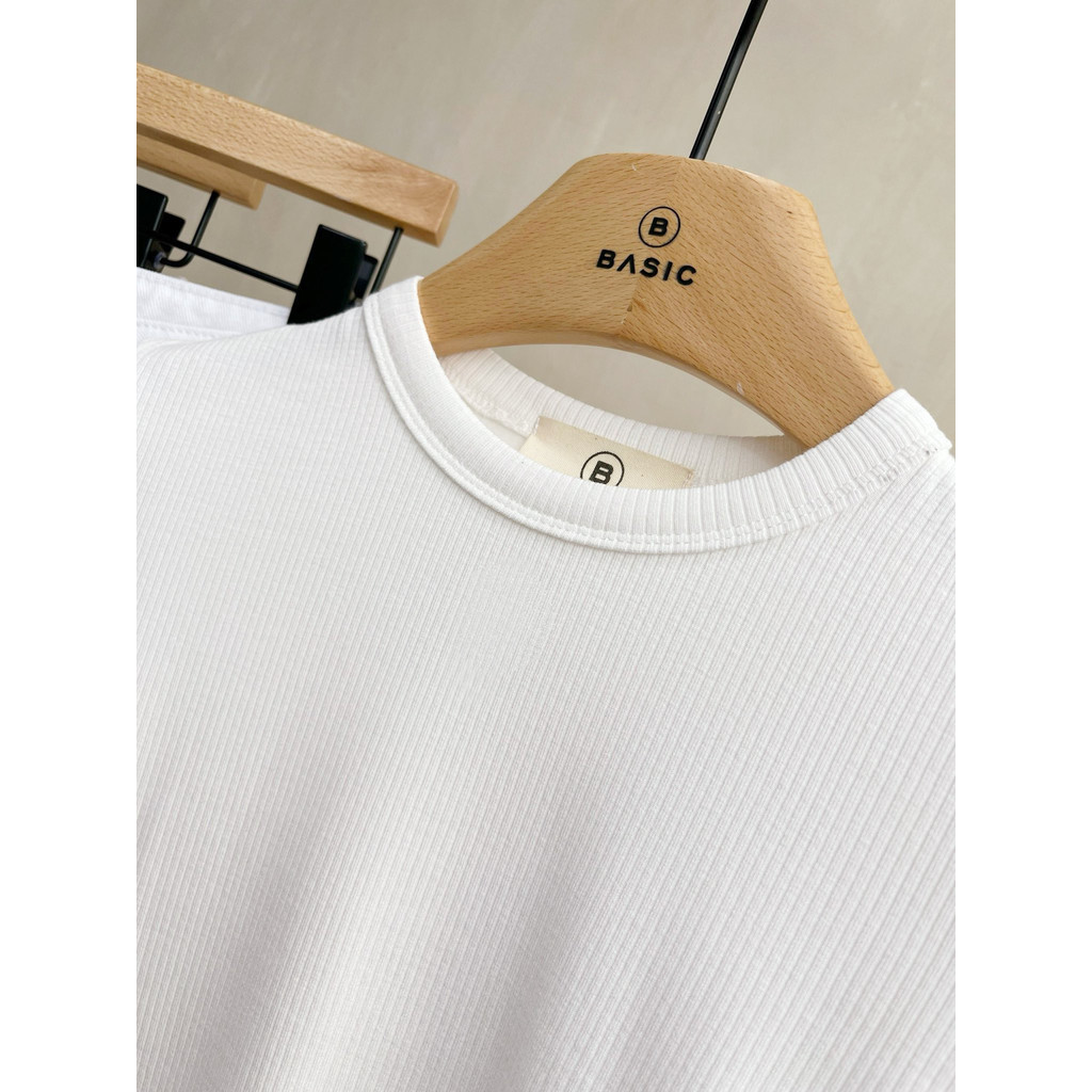 Áo thun tay ngắn trơn BASIC CYAN TOP