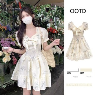 Váy Liền Hoa Nhỏ Nơ Cổ Vuông Nghỉ Trà Kiểu Pháp Mùa Hè Váy Ngắn Phong Cách Nghỉ Lễ Đường Phố Nhẹ Nhàng