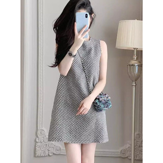 Chân Váy Đầm mùa hè mới 2024 dành cho nữ thiết kế thời trang nhỏ kẻ sọc dài vừa váy vest không tay