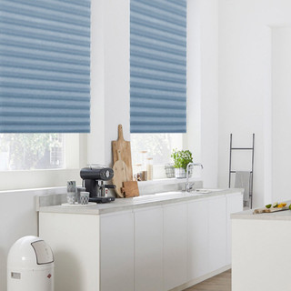 Rèm tự dính DIY xếp li mù