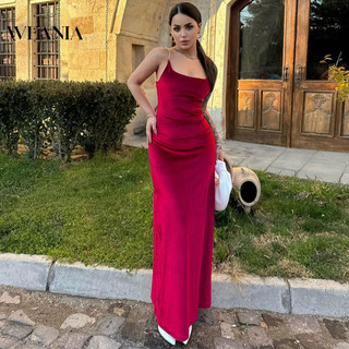 Weania Váy dài nhung hở lưng gợi cảm