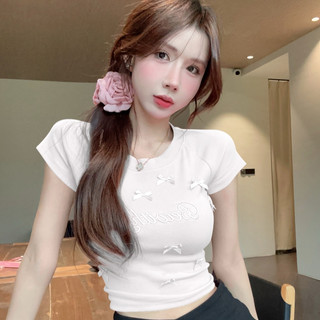 Áo baby tee Áo Coquette Tay Ngắn Áo Kiểu Nữ ôm body Ngọt Ngào Cô Gái Nơ Cổ Tròn Áo Thun Nữ Tay Ngắn Phong Cách Ngắn Thêu Niche Slim-fit Top