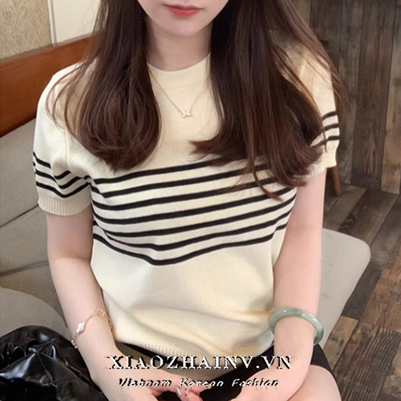Xiaozhainv Quần áo nữ Hàn Quốc Áo thun ngắn tay sọc mơ dệt kim cho áo thường ngày và đa năng