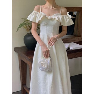 Váy 2 Dây Trễ Vai Chiết Eo Màu Sắc Nhẹ Nhàng Sang Trọng Phong Cách Nữ Thần