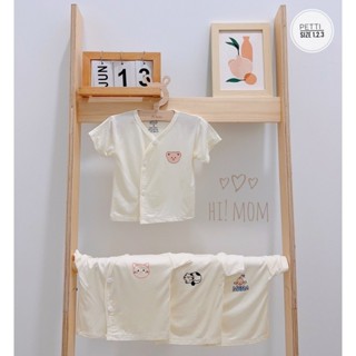 Áo Sơ Sinh Cộc Tay Cài Chéo Chất Petit Mềm Mát Nền Kem Trơn Hình Cho Bé Sơ Sinh Bé Trai Bé Gái 0-9m (3-9kg) Hi mom