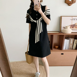 Khăn choàng sọc Polo cổ áo lệch vai Váy cỡ lớn Giảm béo và Váy đơn giản