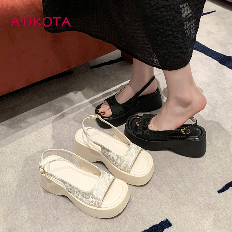 Atikota Nữ Thời Trang Đế Dày Sandal Ngoài Trời Mùa Hè Nữ Đa Năng Thoải Mái Mềm Mại Sinh Viên Đi Biển Xăng đan Thể Thao