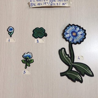 Set 2 sticker ủi vải hình hoa cỏ 4 lá