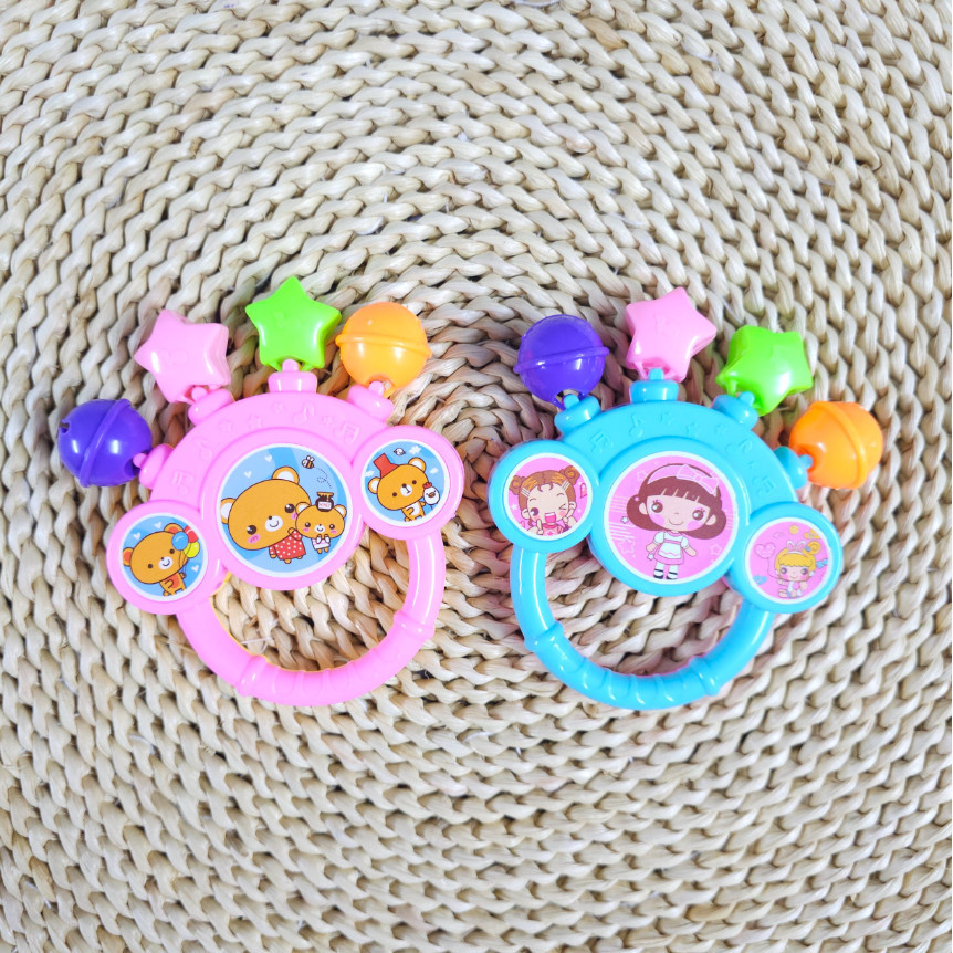 Đồ Chơi Xúc Xắc Lục Lạc Cầm Tay 4 Chuông Cho Bé