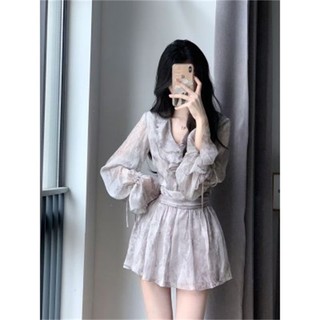 Váy mùa hè nữ Oeggeo in họa tiết hoa sen viền lá chữ v váy voan dài tay
