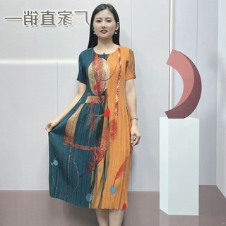 Miyake Xếp Ly Mùa Hè Giữa Chiều Dài Kích Thước Lớn Tay Ngắn Giảm Tuổi In Lụa Thoáng Khí Ple
