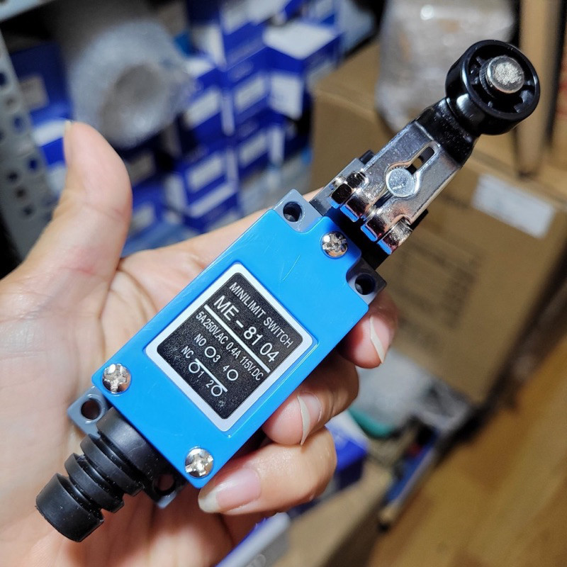 Công tắc hành trình Me-8108, Me-8111, ME-9101 và ME-8104, Me-8112  5A-220V  1.4A -115VDC