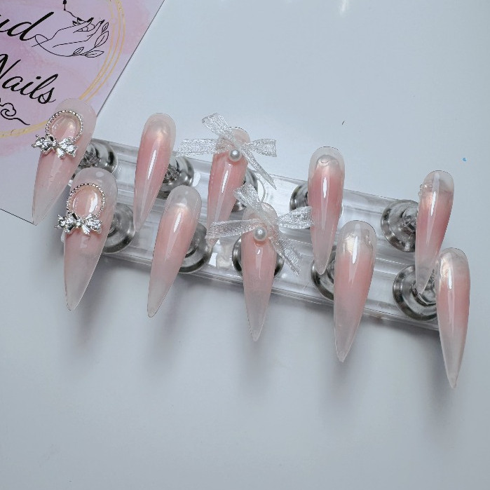 Nailbox thiết kế Omber nước gạo hồng M103