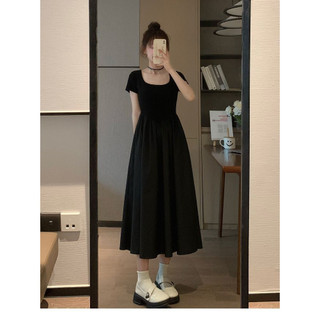Váy cottagecore Đầm babydoll bigsize nữ Váy body dáng dài Thiết Kế Đầm Slim-fit Ôm Hơn Nhìn Đi Biển Kỳ Nghỉ Pháp Cao Cấp Mùa Hè Tay Ngắn