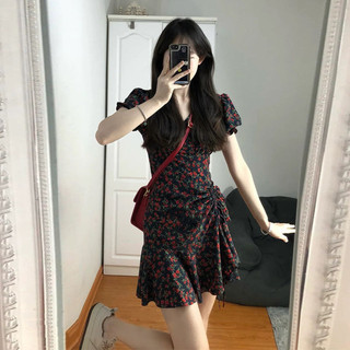 Phiên bản Hàn Quốc Váy tay phồng cổ chữ V giảm béo thời trang hoa