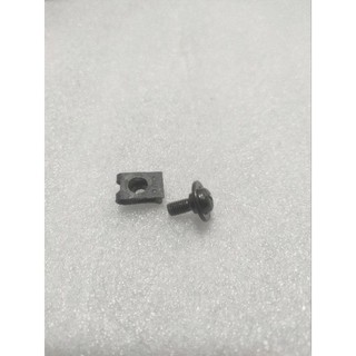 Pát kẹp và vít 5ly bắt dàn áo cho Honda Vario/Wave