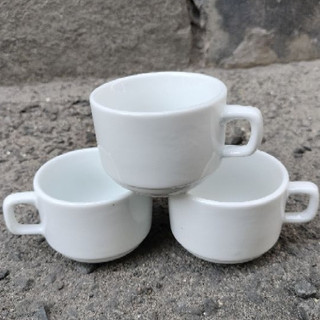 Tách trà trắng, tách sứ, chung uống trà men sứ trắng, sáng, bóng, dễ vệ sinh mta-mart2