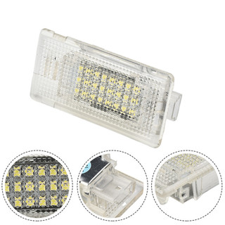 Đèn LED Gắn Cốp Xe Hơi BMW E39 E60 E65 E81 E82