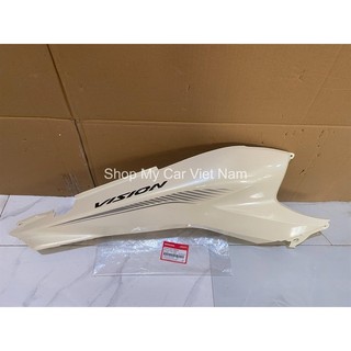 Ốp sườn bên phải - ốp yếm sau honda vision năm 2024 màu vàng nhạt. 83505k2cvs0zb